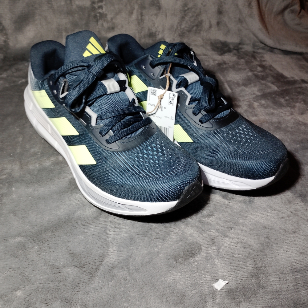 Adidas Men's Navy and Yellow Running Shoes